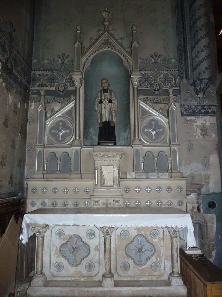 2e chapelle Nord. Chapelle du Curé d’Ars et des défunts 