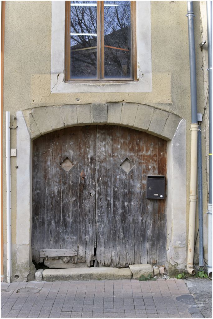 Détails façade sur rue