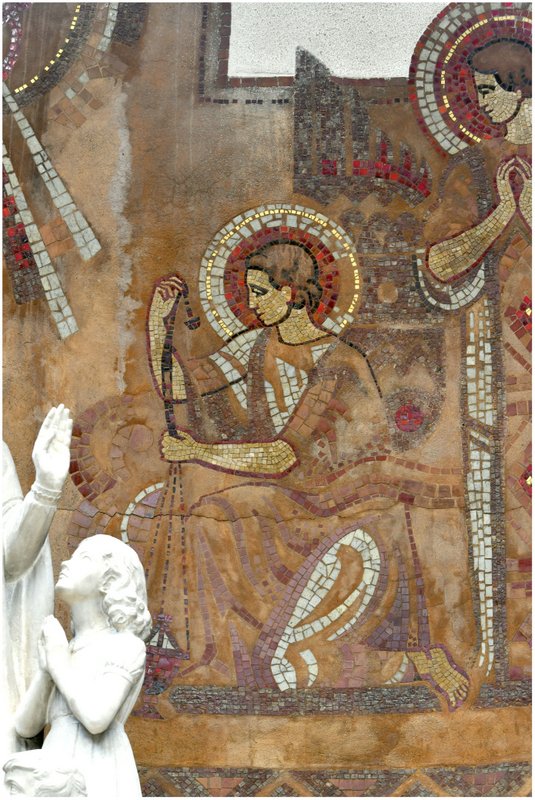Décor en mosaïque du choeur