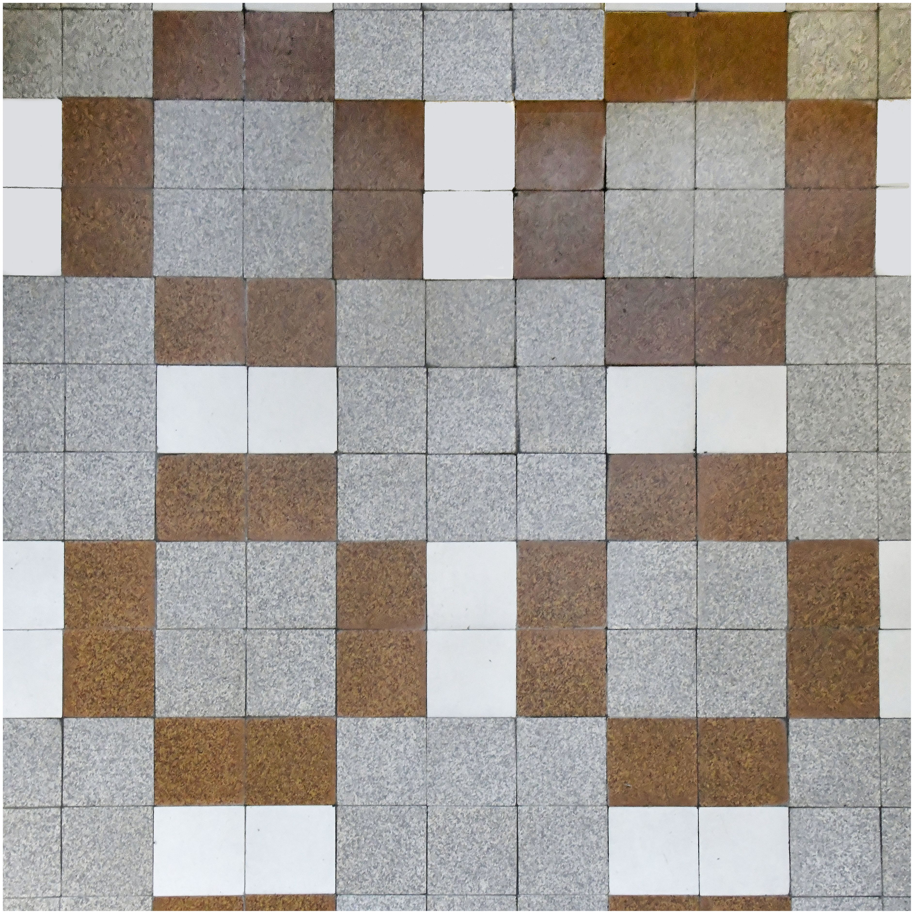 2e étage détail du sol en carreaux de céramique à 3 couleurs : classe
