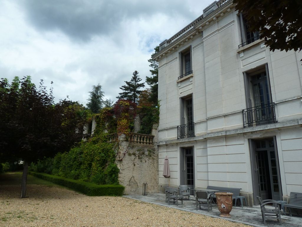 Château. Façade sud.