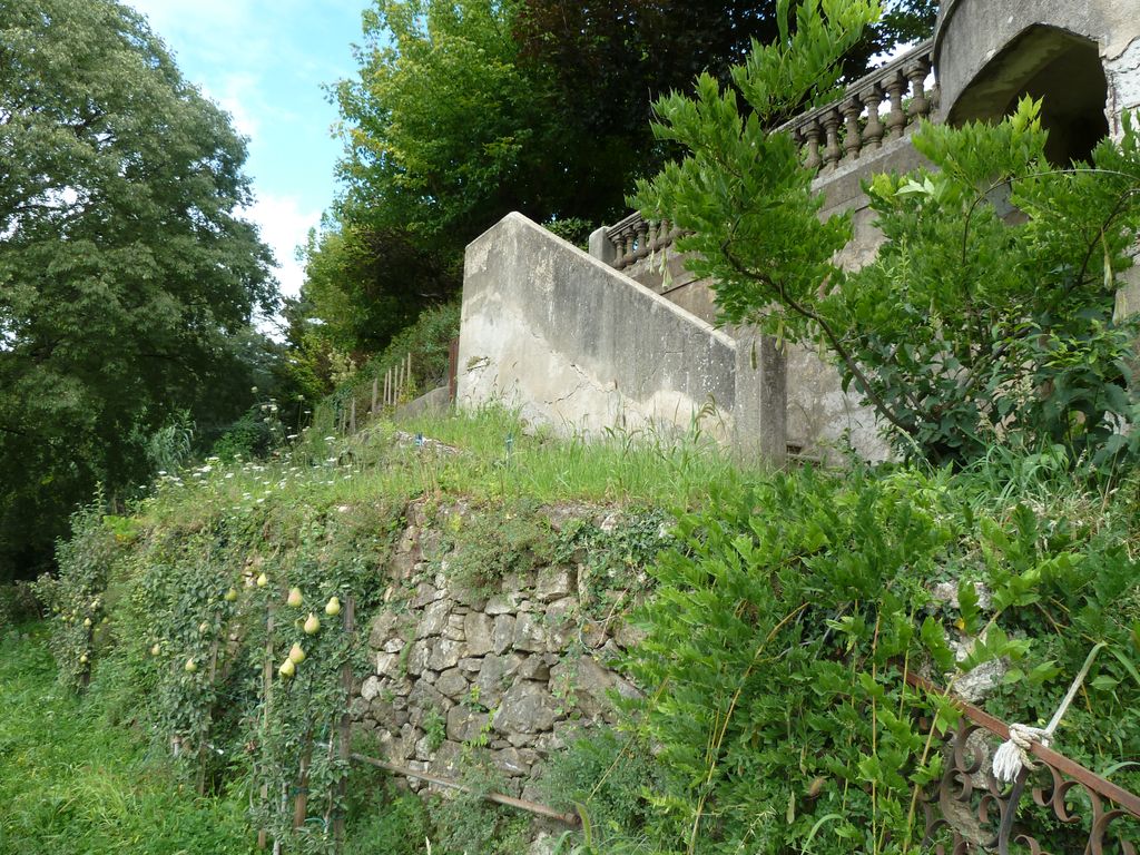 Potager, verger côté sud.