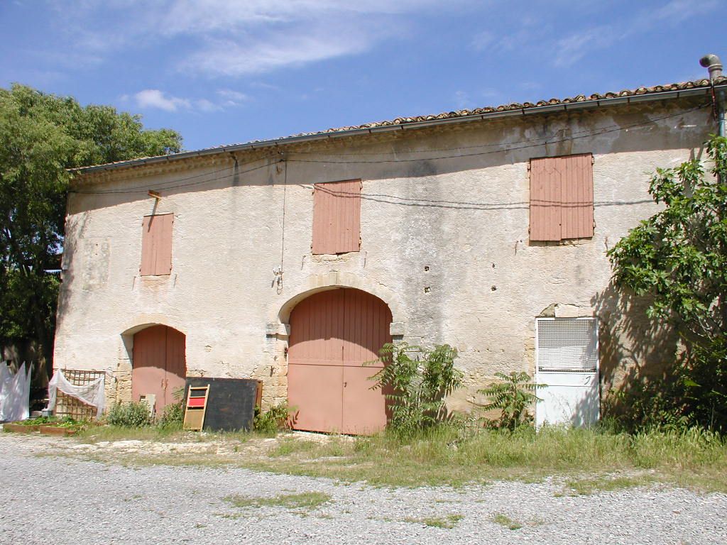 Cour des communs. Aile nord.