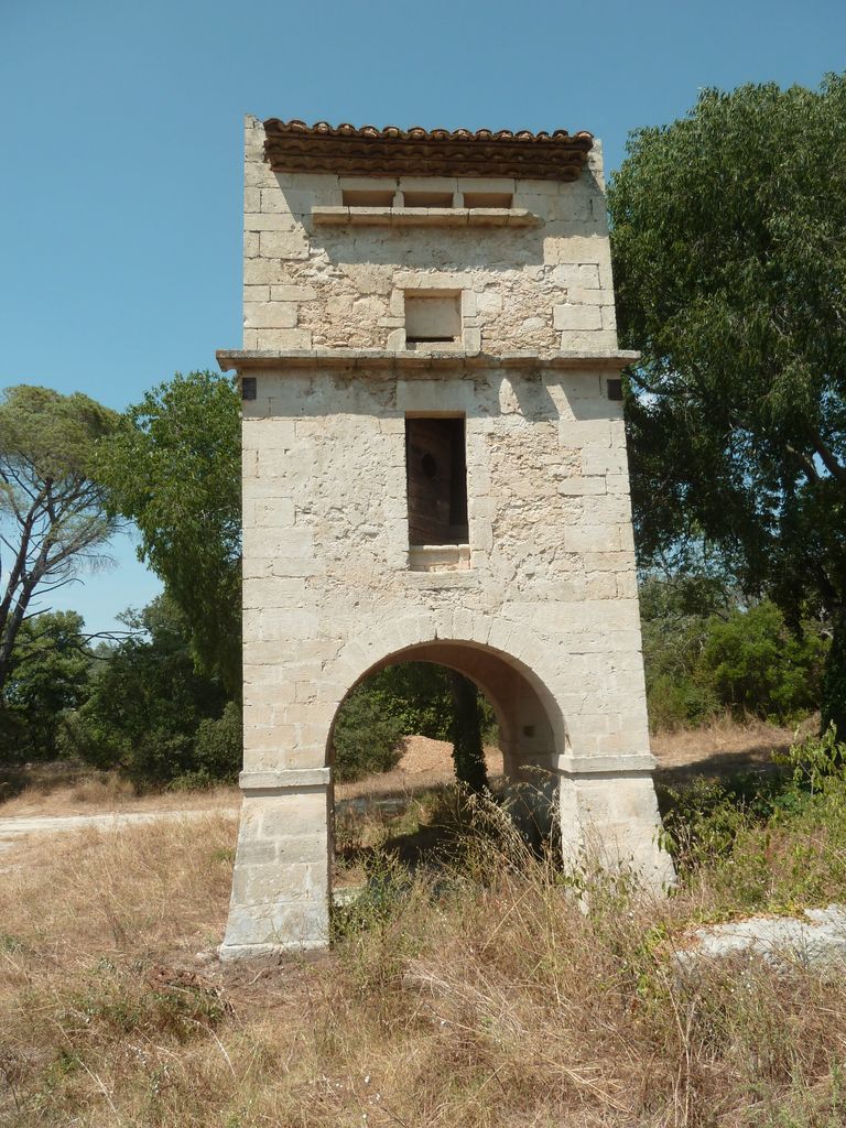 Pigeonnier.