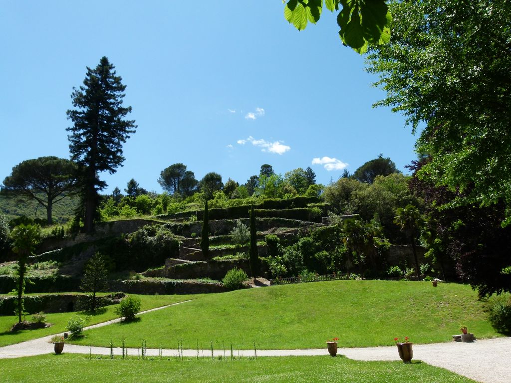 Parc. Les traversiers.