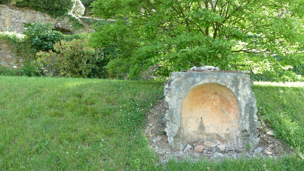 Parc. Mazet et potager.