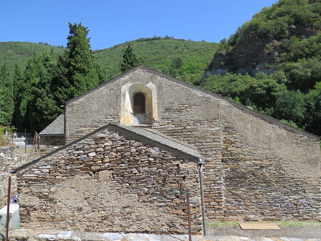 Vue d’ensemble de la chapelle depuis l’ouest