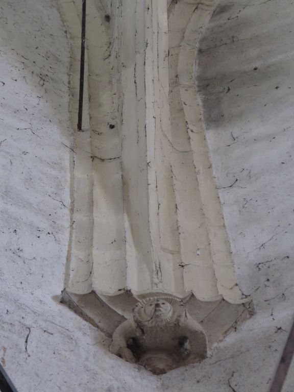 Choeur. Culot sculpté