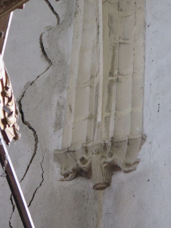 Choeur. Culot sculpté