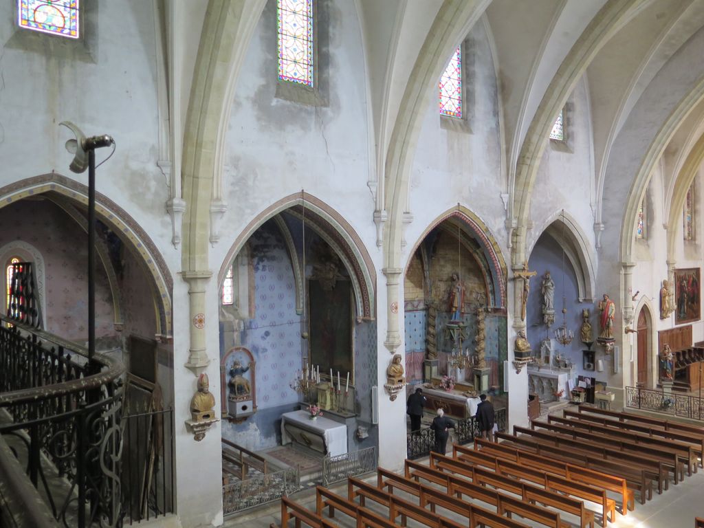 Nef et chapelles nord