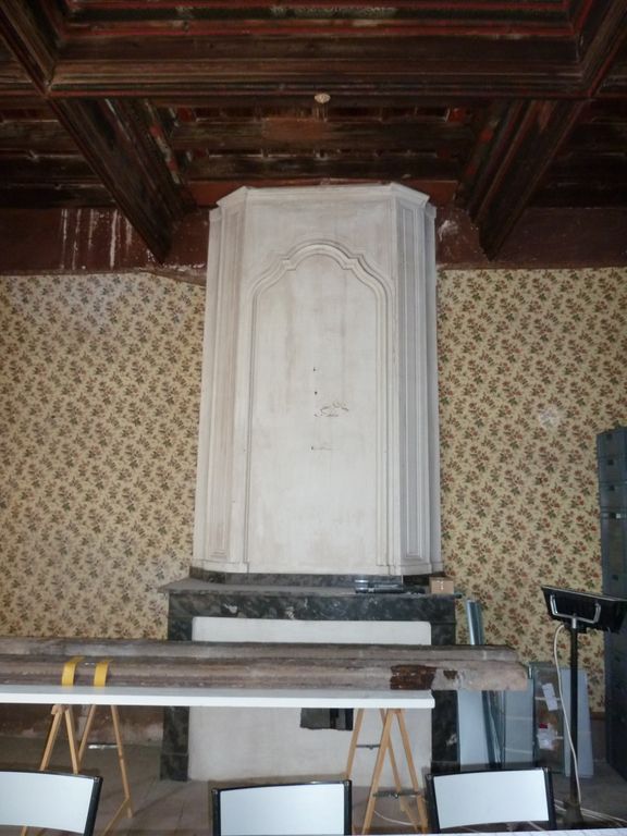 1er étage. Pièce sud-est charpente 3 à caissons