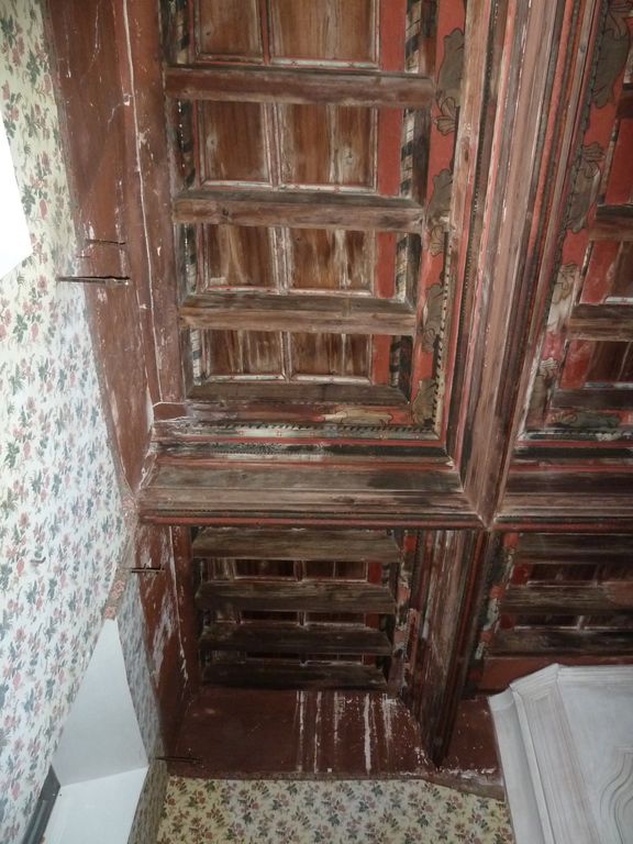 1er étage. Pièce sud-est charpente 3 à caissons