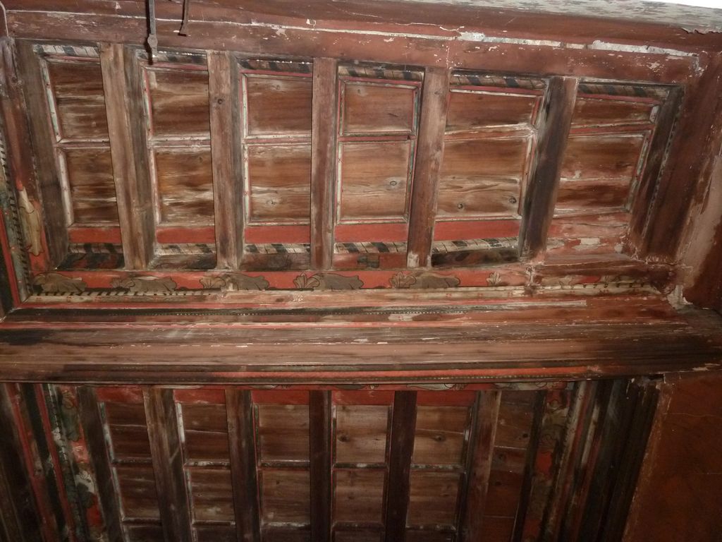 1er étage. Pièce sud-est charpente 3 à caissons