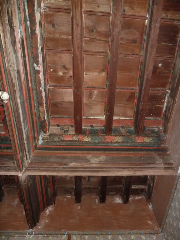 1er étage. Pièce sud-est charpente 3 à caissons