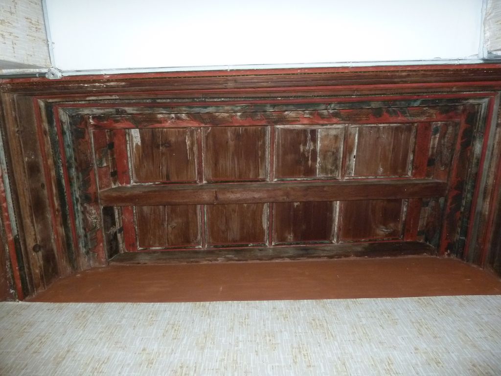 1er étage. Pièce sud-ouest charpente 4 à poutres et solives