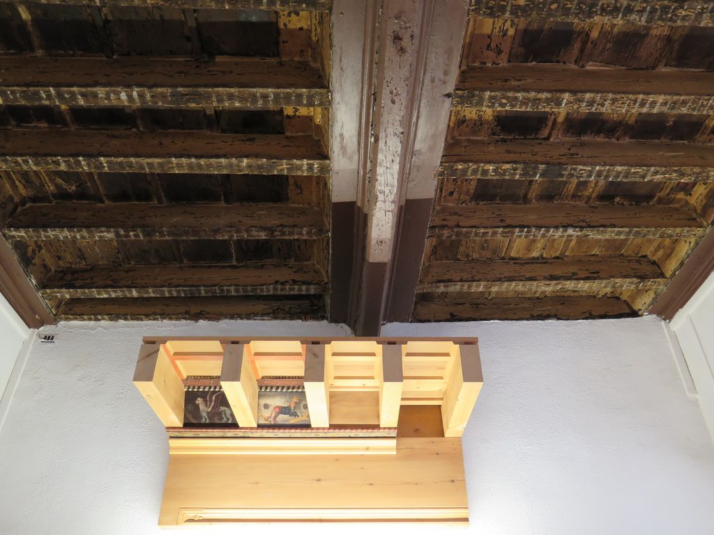 RDC. Maison aux images, état 2019. Maquette d’une structure de plafond médiéval