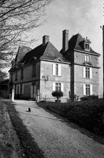 Façade latérale gauche.