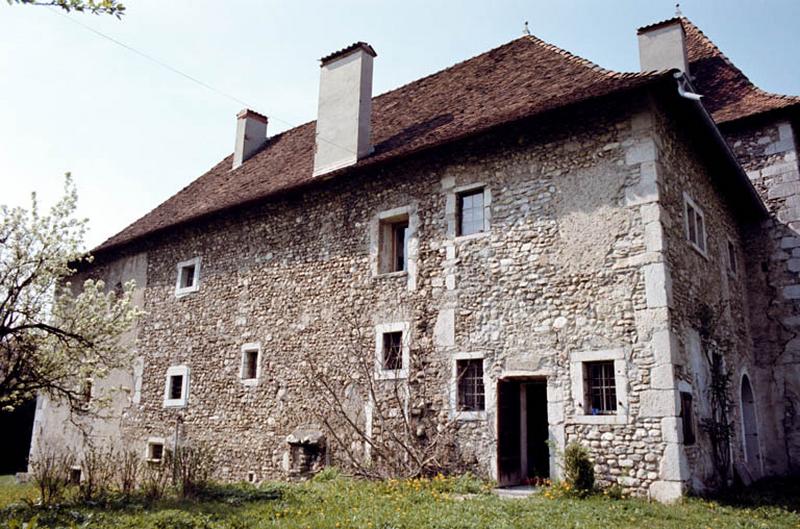 Corps de logis principal, façade.