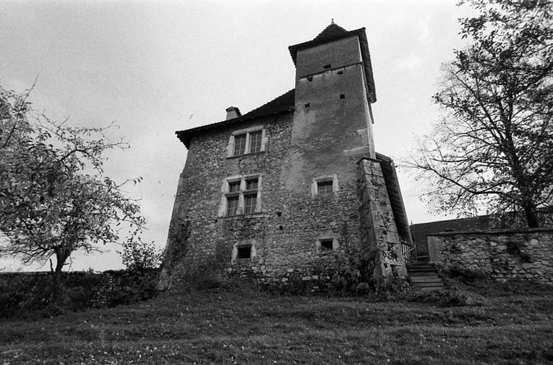 Corps de logis principal, façade latérale.