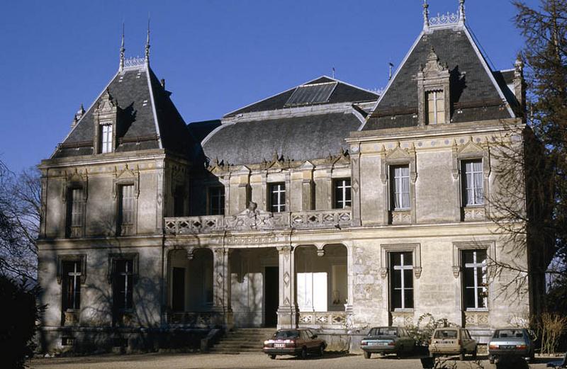 Façade Est.