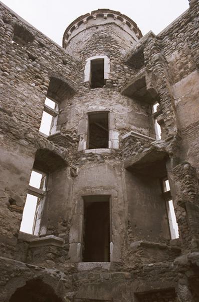 Tour d'angle, vue de l'intérieur.