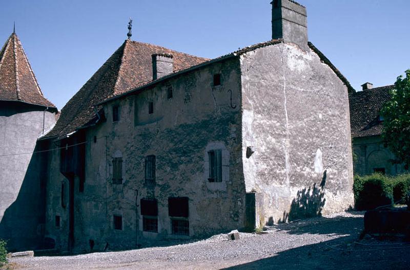 Aile Nord, façade et tourelle ronde.