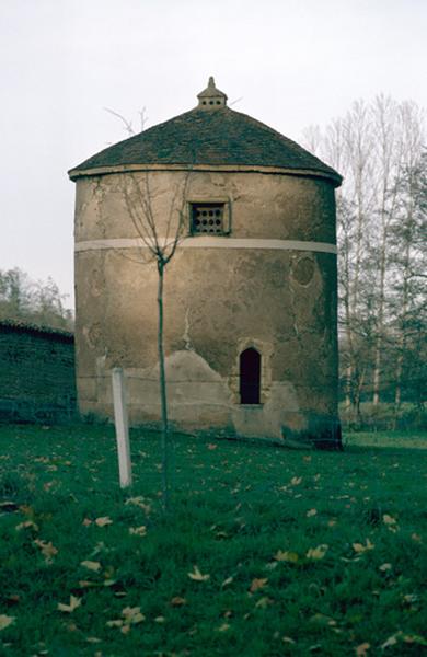 Pigeonnier.