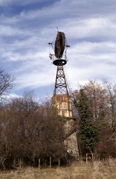 Eolienne, vue d'ensemble.