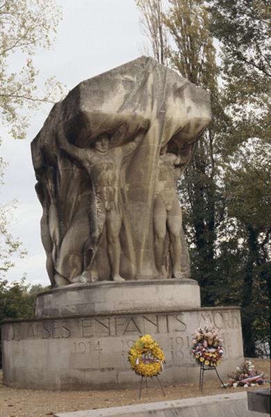 Monument aux morts de l'Ile aux Cygnes.