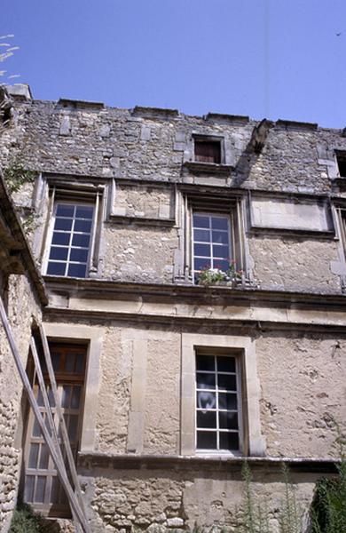 Façade sur cour, élévation supérieure.