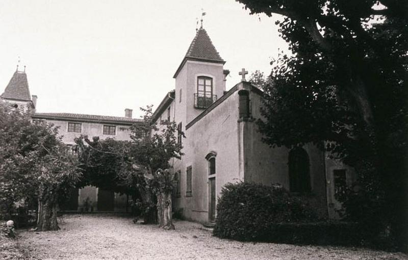 Façades.
