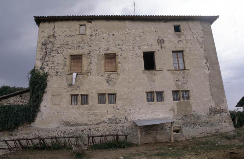 Façade postérieure, sur jardins.