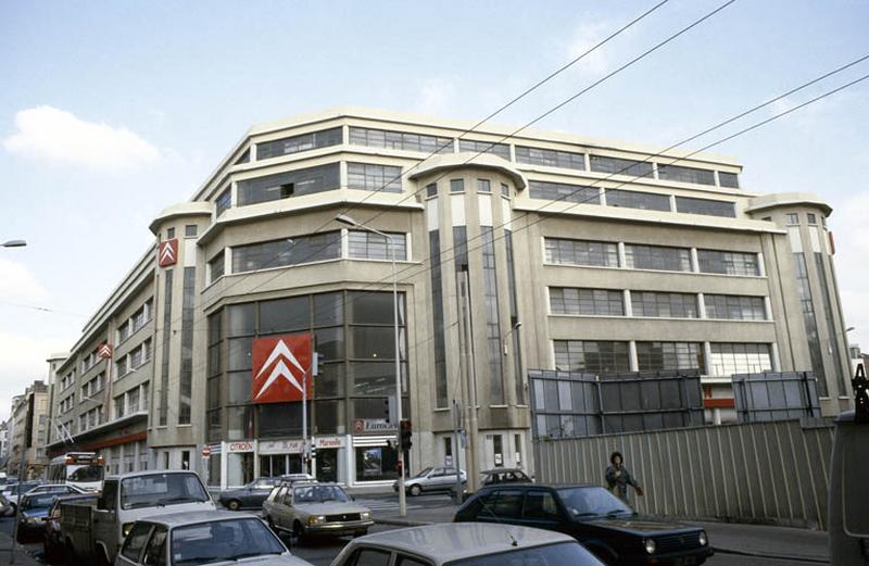 Vue d'ensemble, façades sur rue.