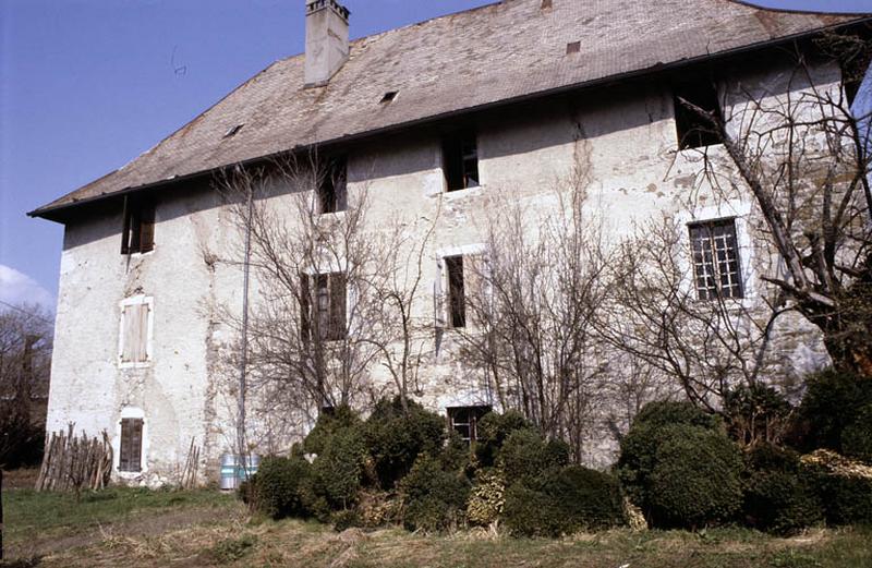 Corps de logis principal, façades sur jardins.