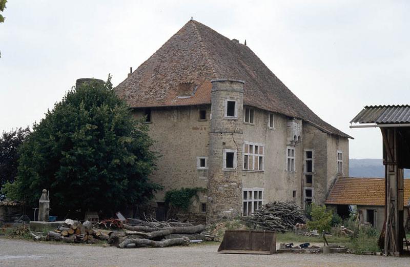 Façade Ouest et façade Sud.