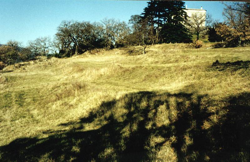 Terrains périphériques.