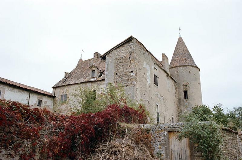 Vue d'ensemble, depuis l'extérieure.