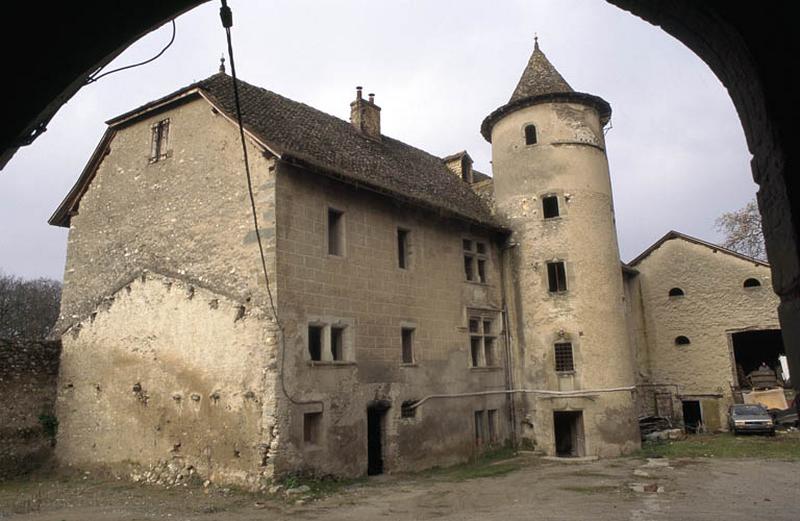 Cour intérieure.