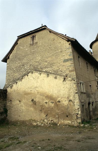 Façade latérale commun.