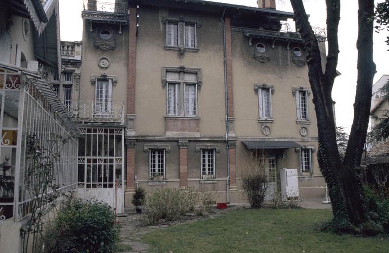 Villa Margot, façade sur jardin.