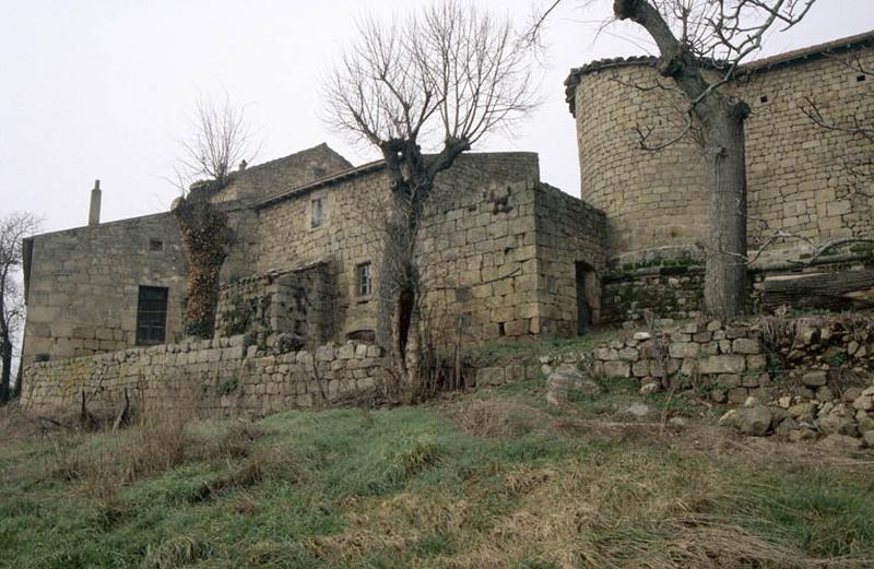 Tour Sud et Façade Sud des communs.