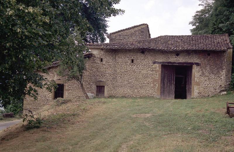 Façade extérieure, côté Est.