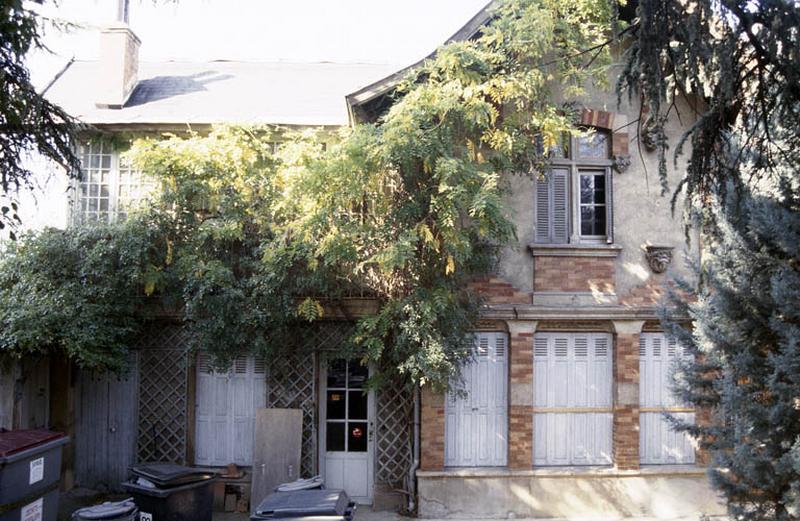 Villa des cigales, Pavillon 1 et 2, façade sur jardin.