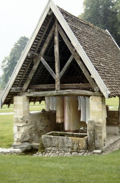 Lavoir.