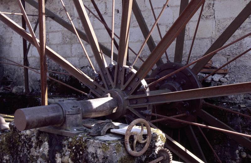 Détail de la roue à aubes.