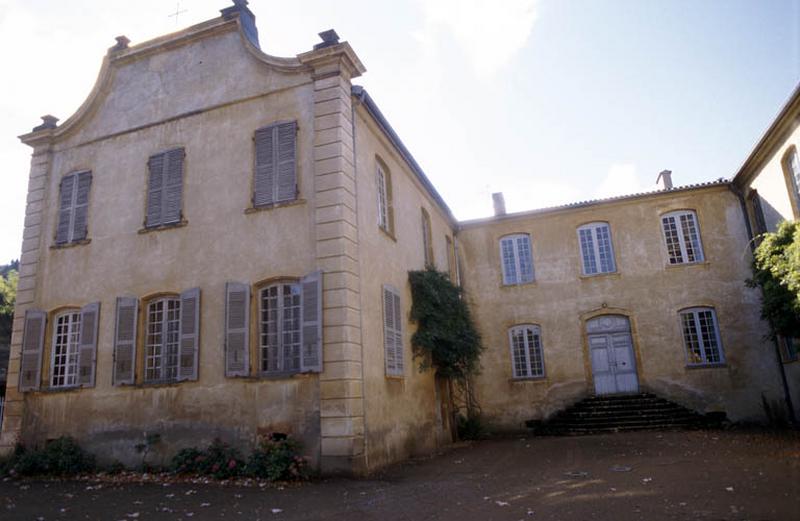 Façade sur cour.