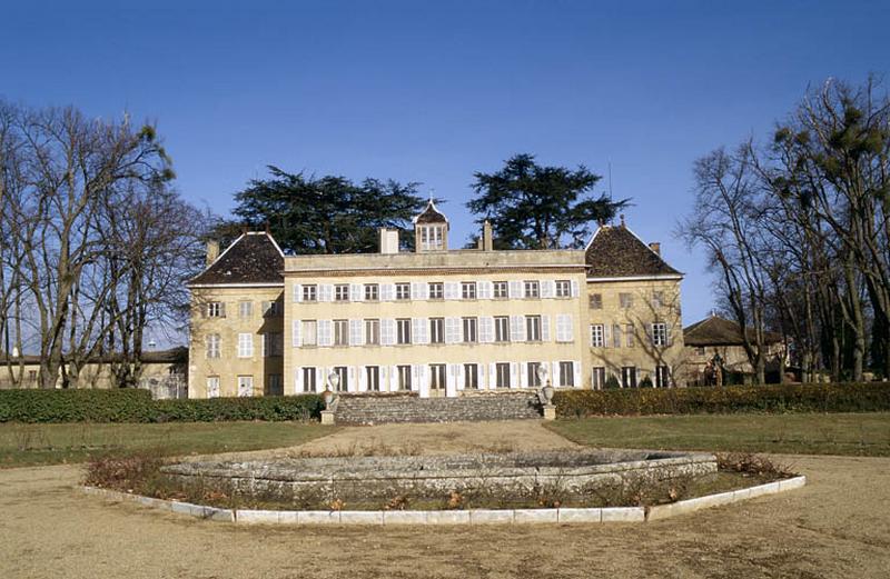 Aile Sud, façade sur jardins.