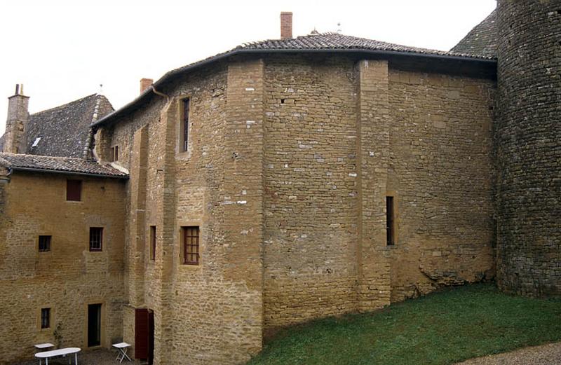 Façades extérieures, Nord-Ouest.