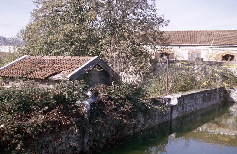 Bassin et Annexe.