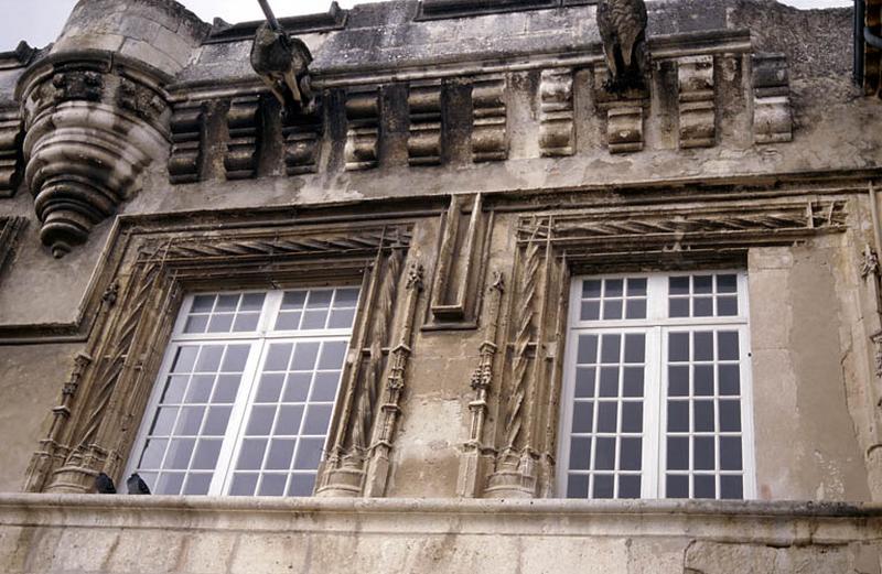 Aile Est, façade Est sur Rhône.